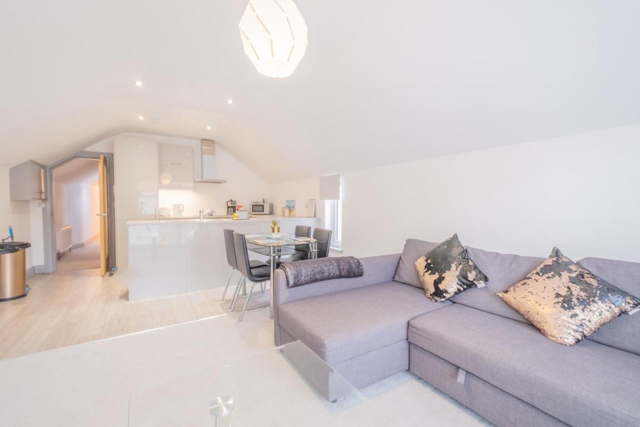 Portrush Marine Apartments Flat 5 ภายนอก รูปภาพ